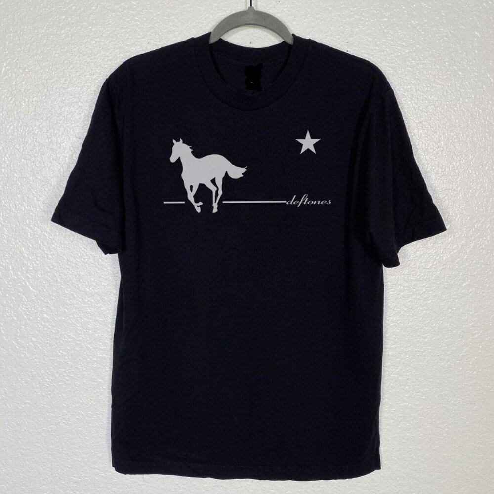 Gildan print deftones t shirt Unisex Black T-shirt reprint